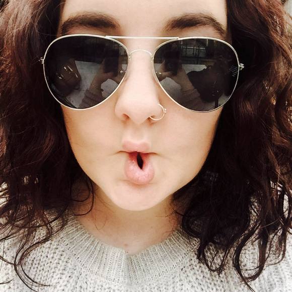 Meet your Posher, Katlyn - Picture 1 of 1